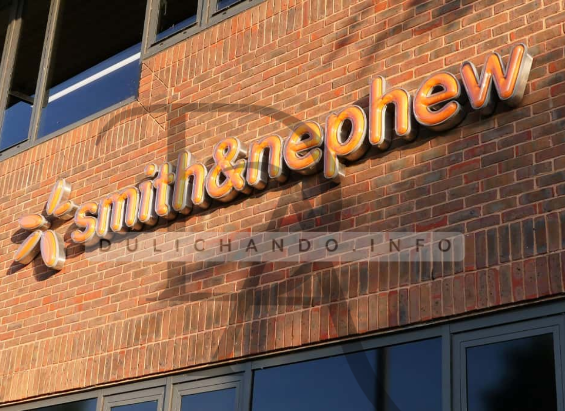 Smith & Nephew trauma products